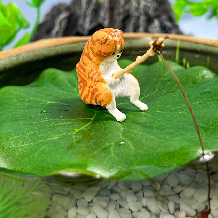Fish tank decorations Fish tank fishing cat hanging creative landscape decoration desktop cat fishing micro landscape
