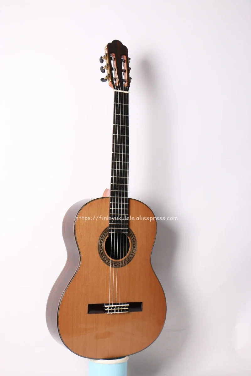 

Finlay 39 inch Handmade Spanish guitar,With SOLID Cedar Top/Rosewood body,with Nylon string,classical guitarras,650mm 52mm nut
