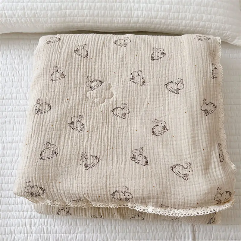Cotton Muslin Bunny Quilt Warm and lightweight baby quilt for all seasons120x150cm
