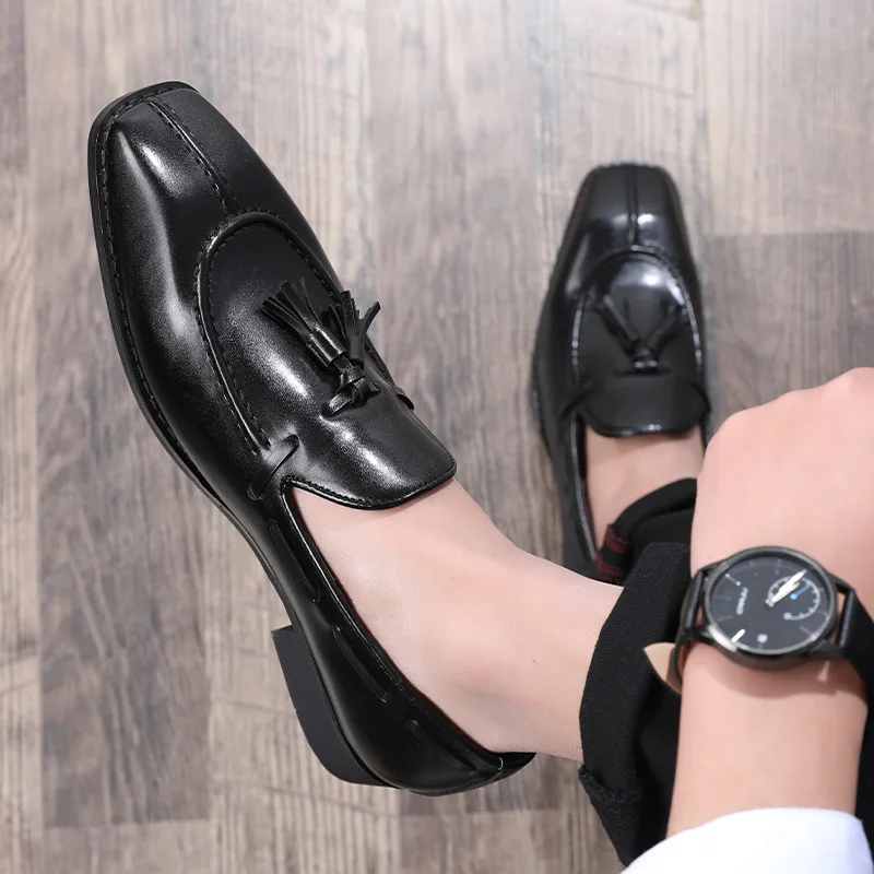 Designer Style Dress Shoes for Men Brand New Business Casual Shoes Slip on Leather Shoes Plus Size for Men Wedding Party Shoes