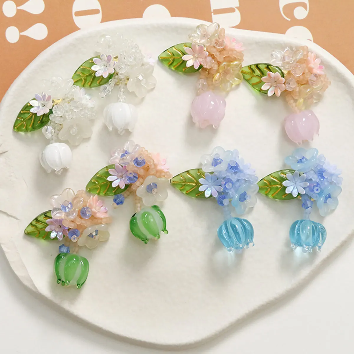 

5PCS Handwoven Flower Cluster Tulip Bud Beaded Charm Hollow Back Setting DIY Jewelry Hair Clip Brooch Accessories Festival Gift