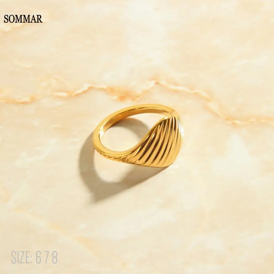 Solitaire gold ring with zircon K14 – RNG1229 | Kotsonis Jewelry
