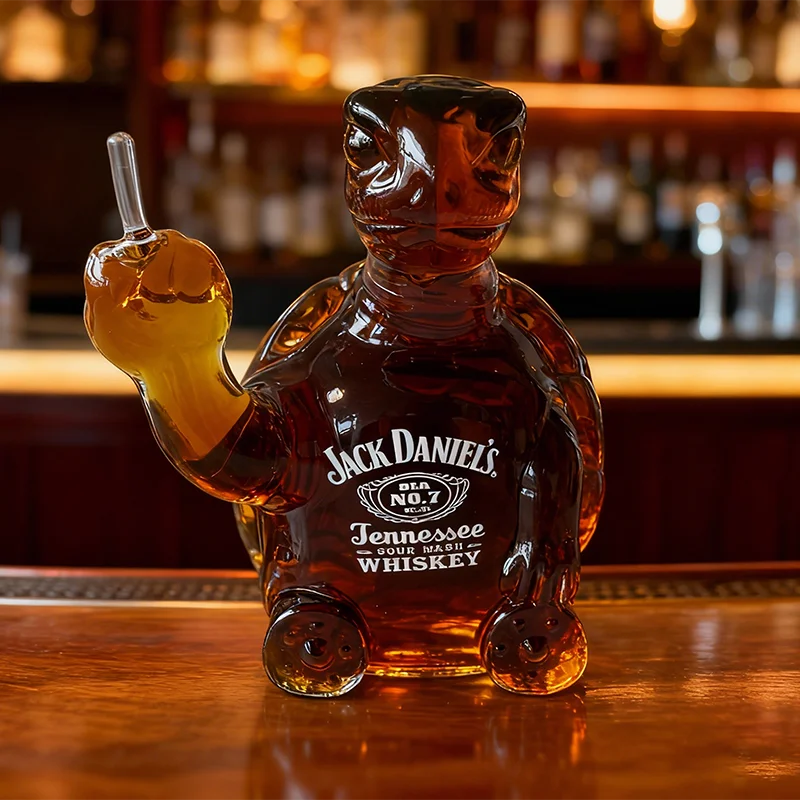 Middle Finger Tortoise Whiskey Decanter Turtle Whiskey Wine Glass Bottle for Bar Office Home Decor Unique Wine Decanter Ornament