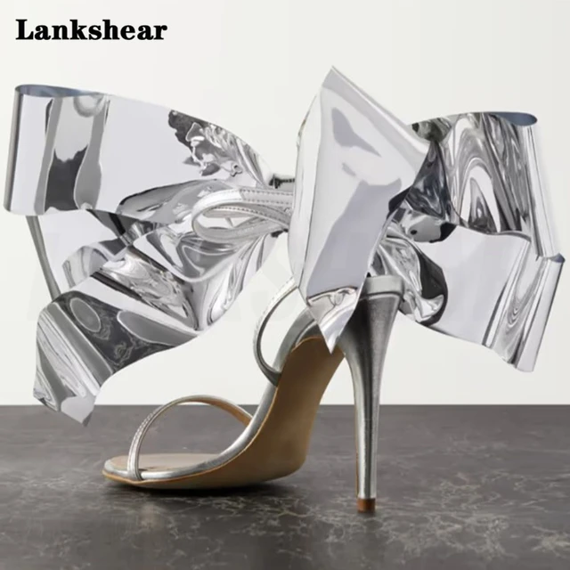 High Heel Pumps - silver  Silberne pumps, Turnschuhe frauen, Hochhackige  sandalen