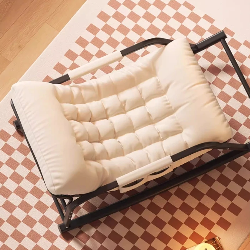 كرسي استرخاء هزاز خشبي مريح