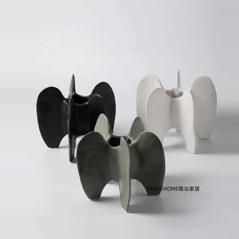 

Modern minimalist ceramic vase home model living room geometric black and white flower arrangement soft table ornaments
