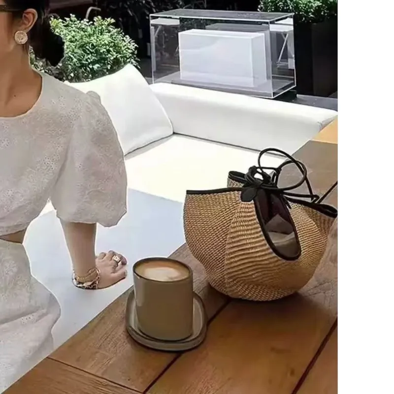 Summer Straw Woven Tote Bag Women Large Capacity Vacation Beach Seaside Bag Ladies Deformed Pleated Casual Versatile Handbag New