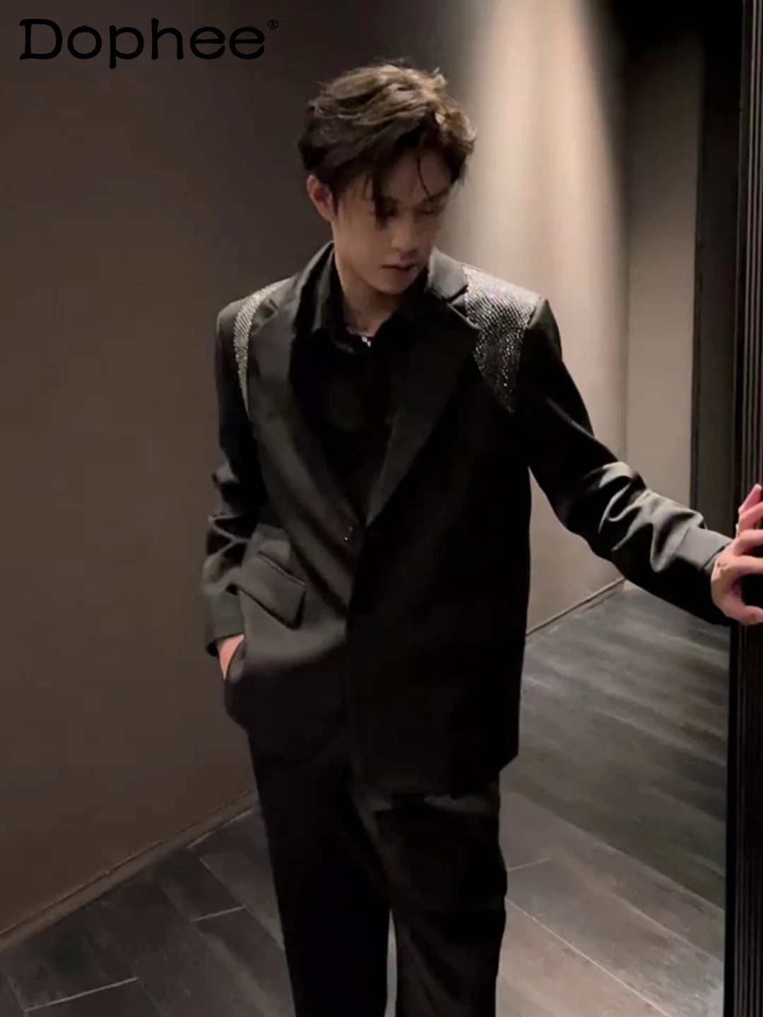 

Men's 2024 Four Season Wear New Blazers High-End Trendy Rhinestone Loose Suit Jackets Fashion Casual Long Sleeve Suit Jacket