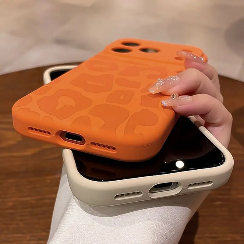 Flüssigsilikonhülle mit Leopardenmuster für iPhone 17, 16 Pro Max, Air, 14, 15 Plus, 12 – mit Kamera- und Bedienelementen, weich und stoßfest_voghion.com
