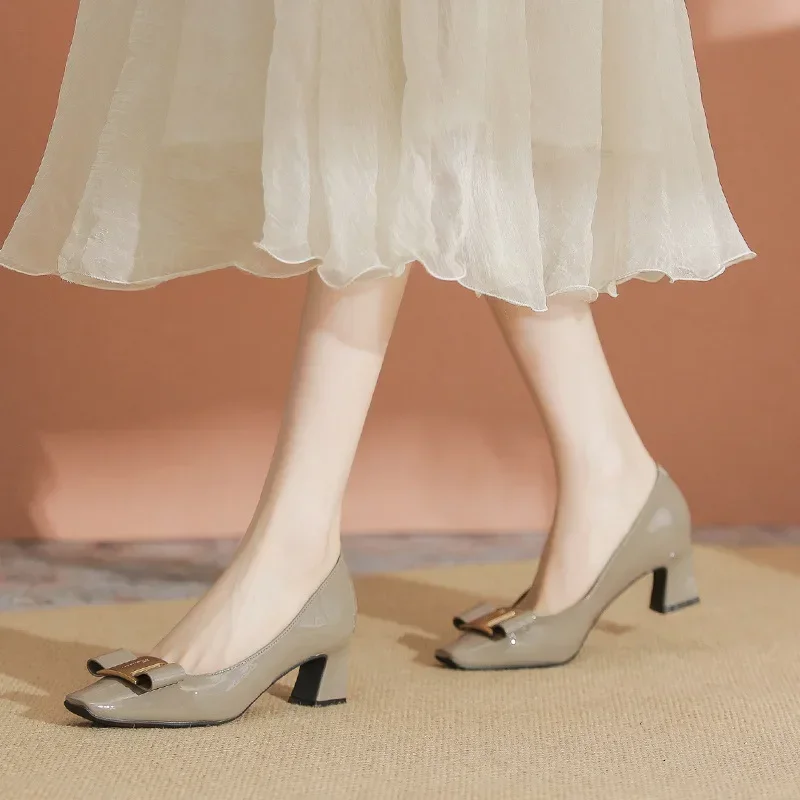 HOT Plus Size 40 HOT Women Shoes Square Toe 5cm Pumps Patent Leather Dress Butterfly Knot Boat Shoe Wedding Shoes Zapatos Mujerd 2