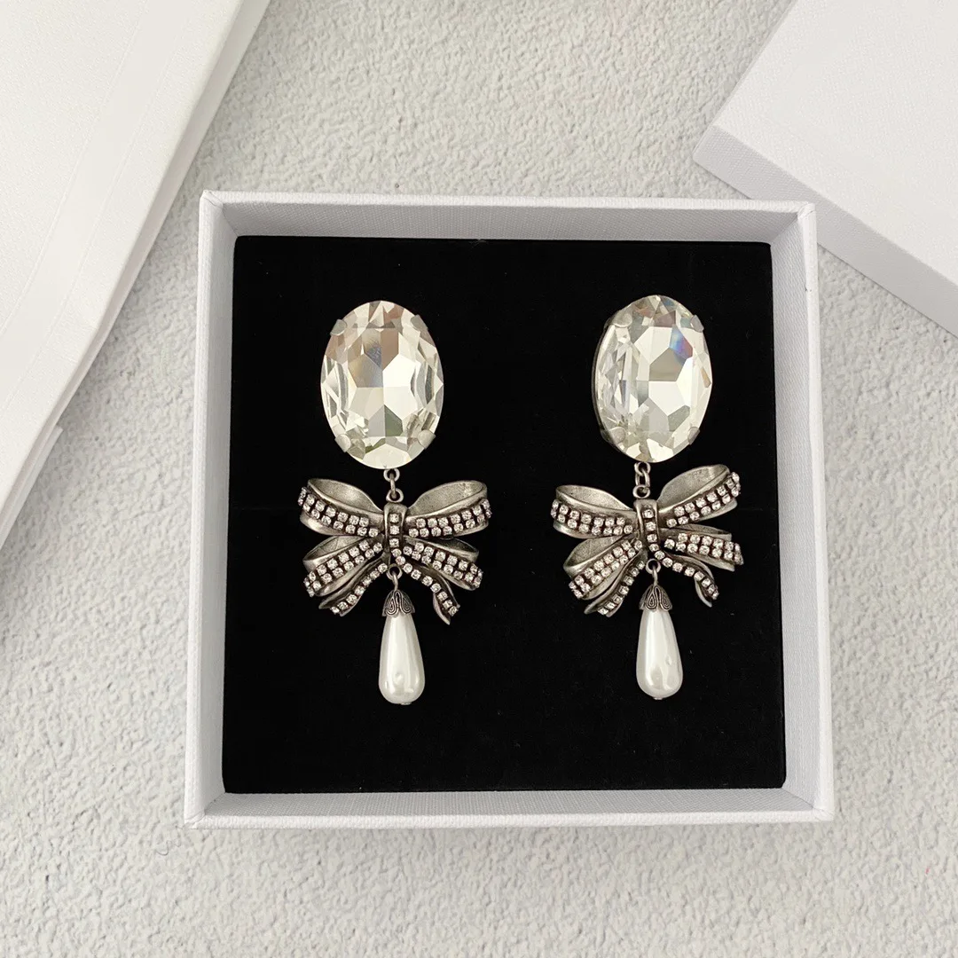 Earring Personality Light Luxury Vintage Bow Earclip For Women Aretes De Mujer Pendientes Boucle D’Oreille Orecchini Clip De