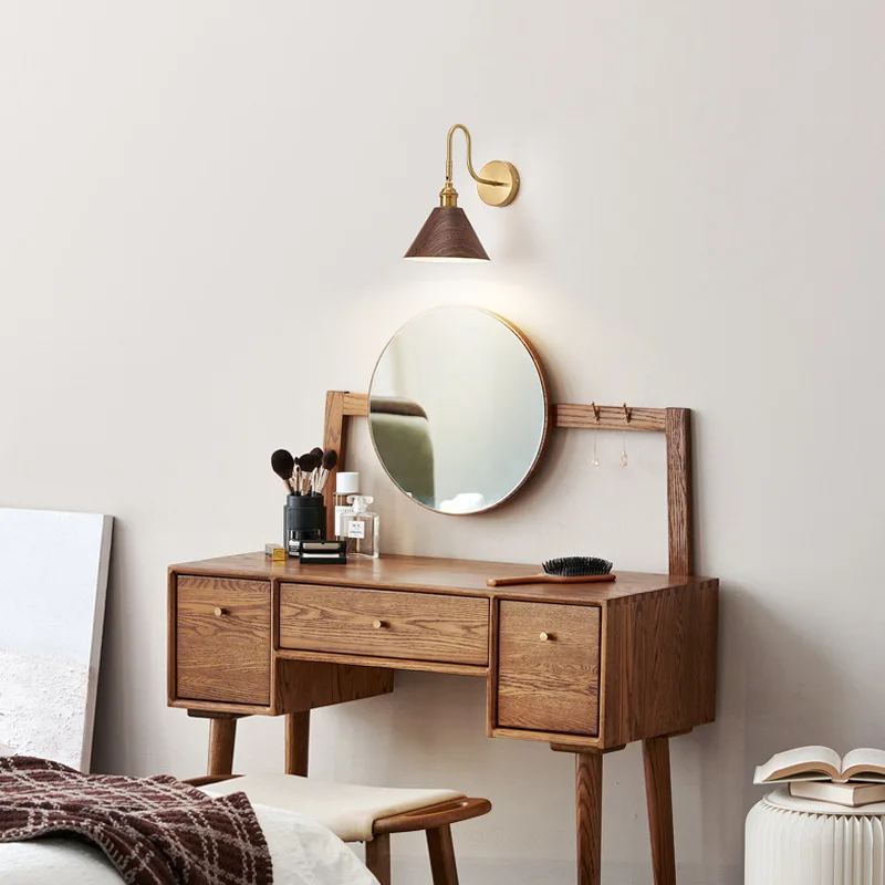 Vintage Rotating Wall Light Dressing Table Mirror Front Light Bedroom Bedhead Reading Wall Vintage Homestay Wooden LED