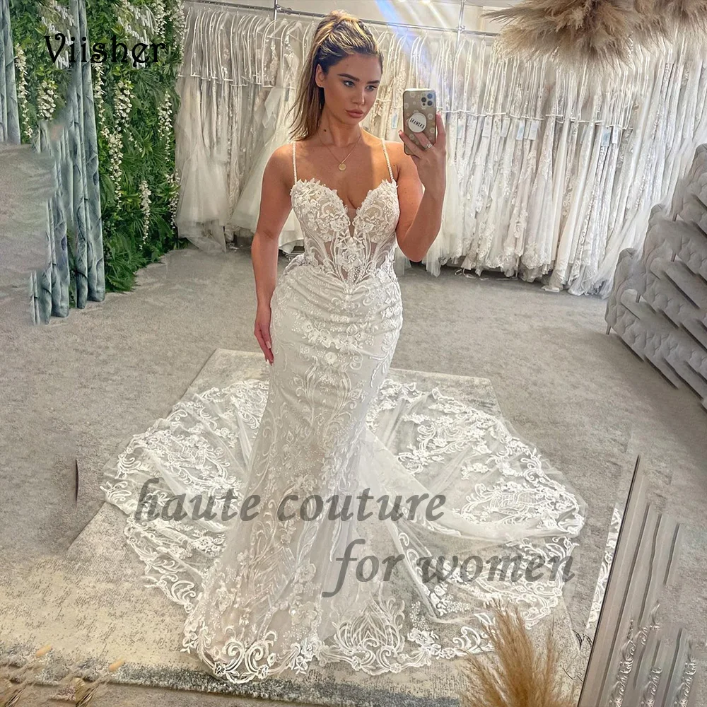 

Luxury Mermaid Wedding Dresses Spaghetti Straps V Neck Lace Appliques Bohemian Bride Dress with Train Beach Long Bridal Gowns
