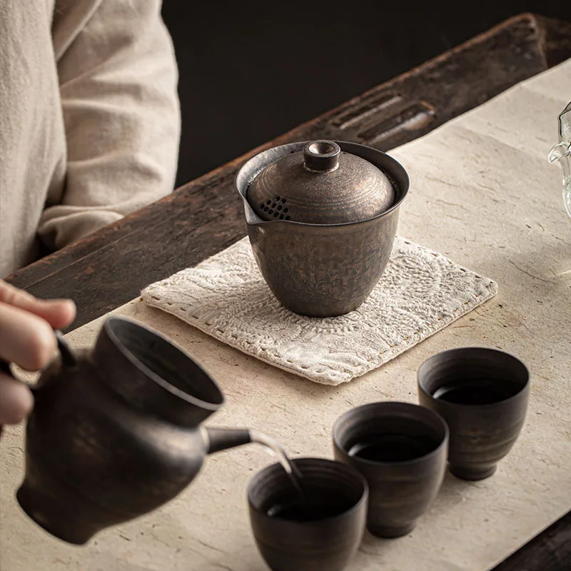 Tea Tureen 200ml Chinese-style Gilt Glaze Ceramic Retro Hand-held Pot Hanmade Coarse Pottery Tea Maker Gaiwan Kung Fu Set