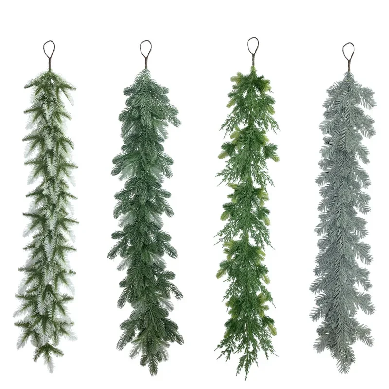 

NEW Simulated rattan pine needle Christmas lintel decoration Christmas flower berries gold leaves indoor wall hanging decoration