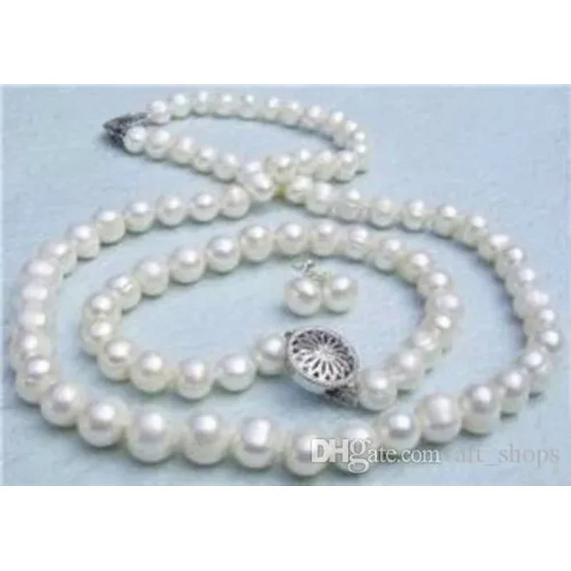 

Набор серег из натурального белого жемчуга Akoya 8-9 мм