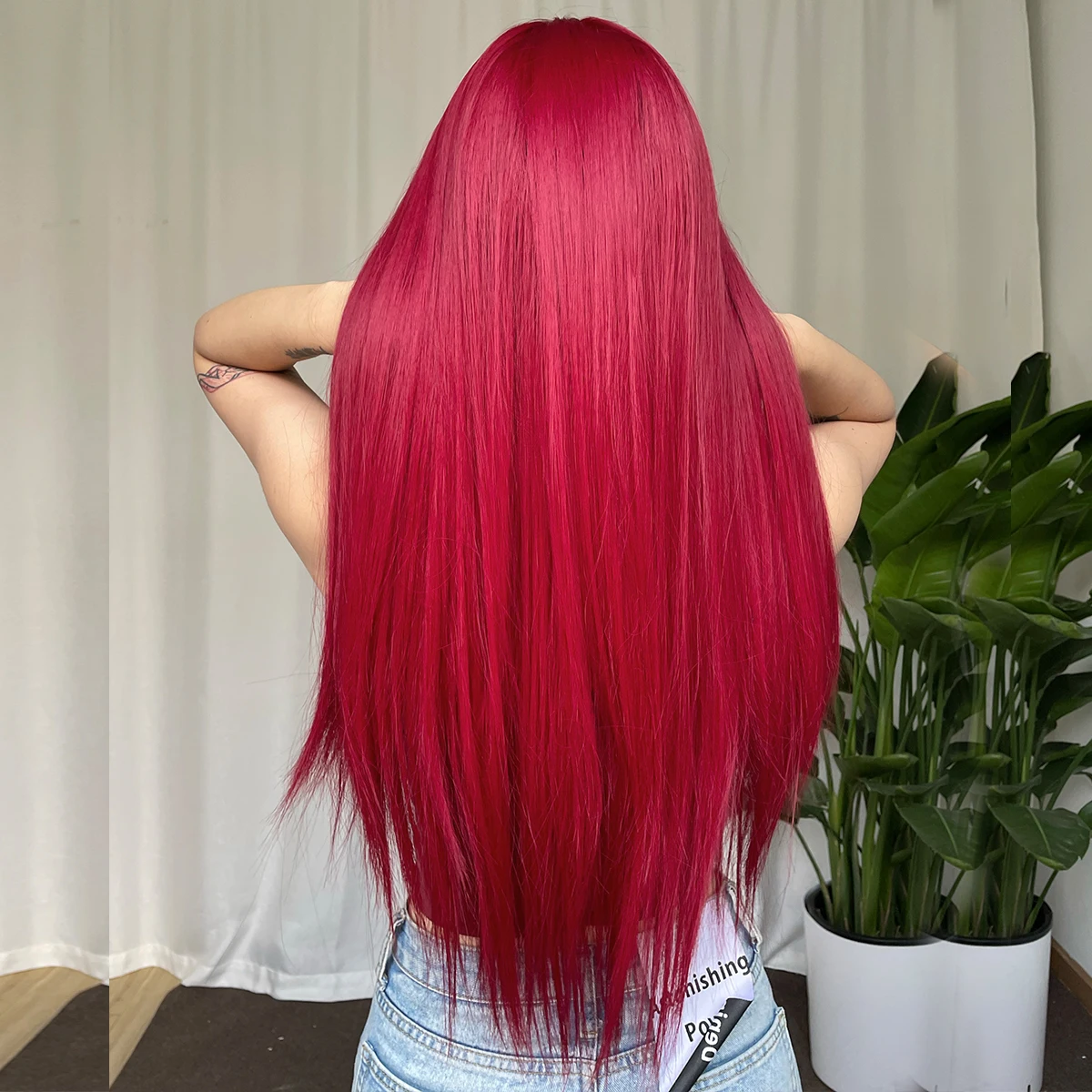 Leichte weinrote synthetische Perücken mit Pony für Frauen lange glatte Haare Perücke natürliche cosplay Party hitze beständig – Detail 4
