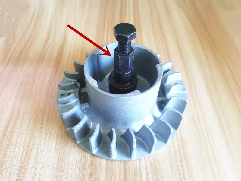 Flywheel Stator Puller Remover Tool / Split Fan Wheel Tool