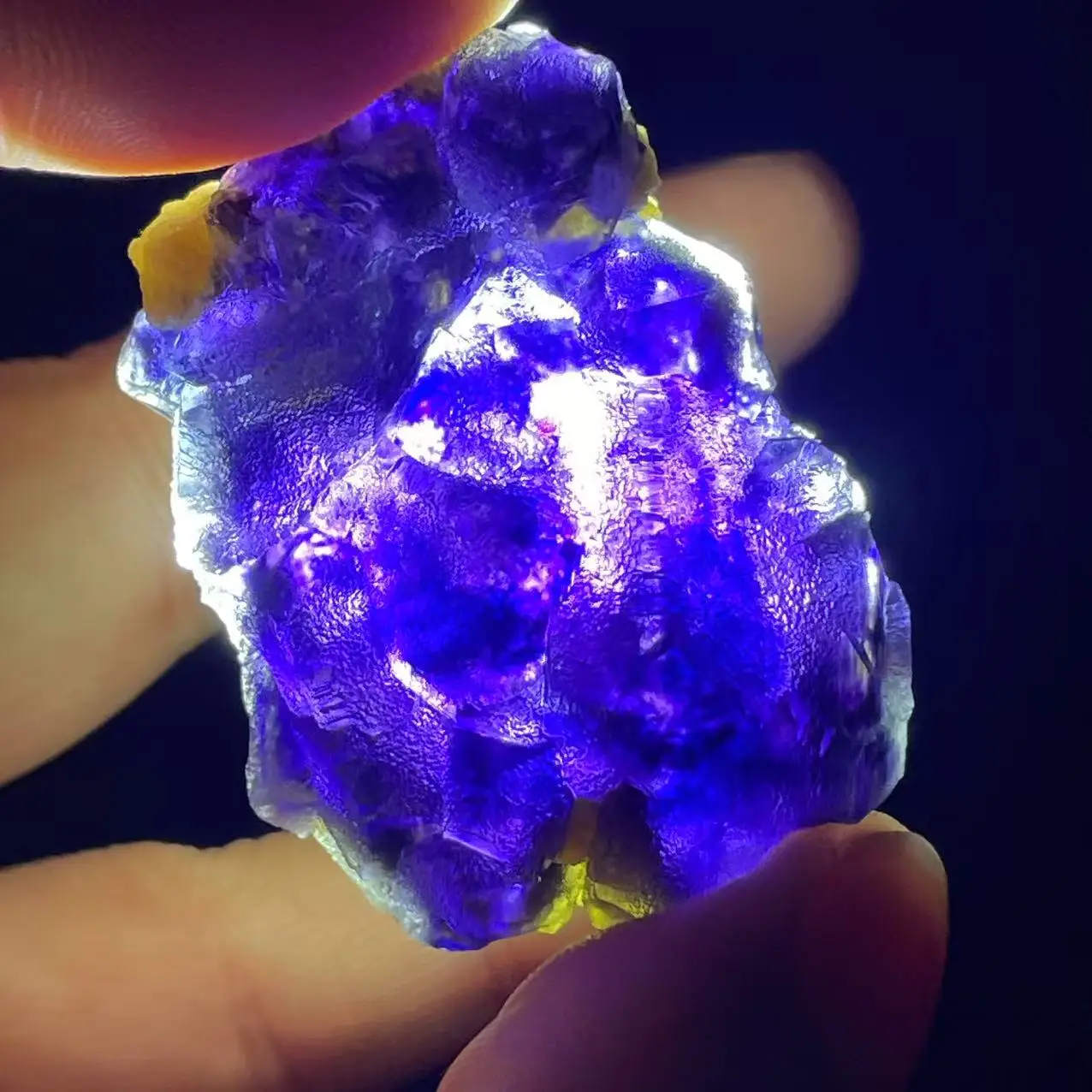 New 100% natural fluorite and muscovite mineral specimens for home decoration from Mongolia 6
