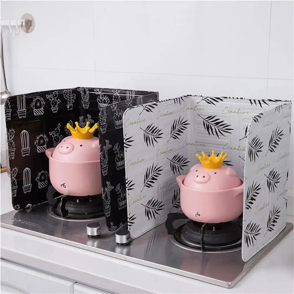 Description Picture 3 of itemOil Splash Protection Screen Aluminium Foil Plate Oil Splatter Screens Gas Stove Splash Proof Baffle Home Kitchen Cooking Tools