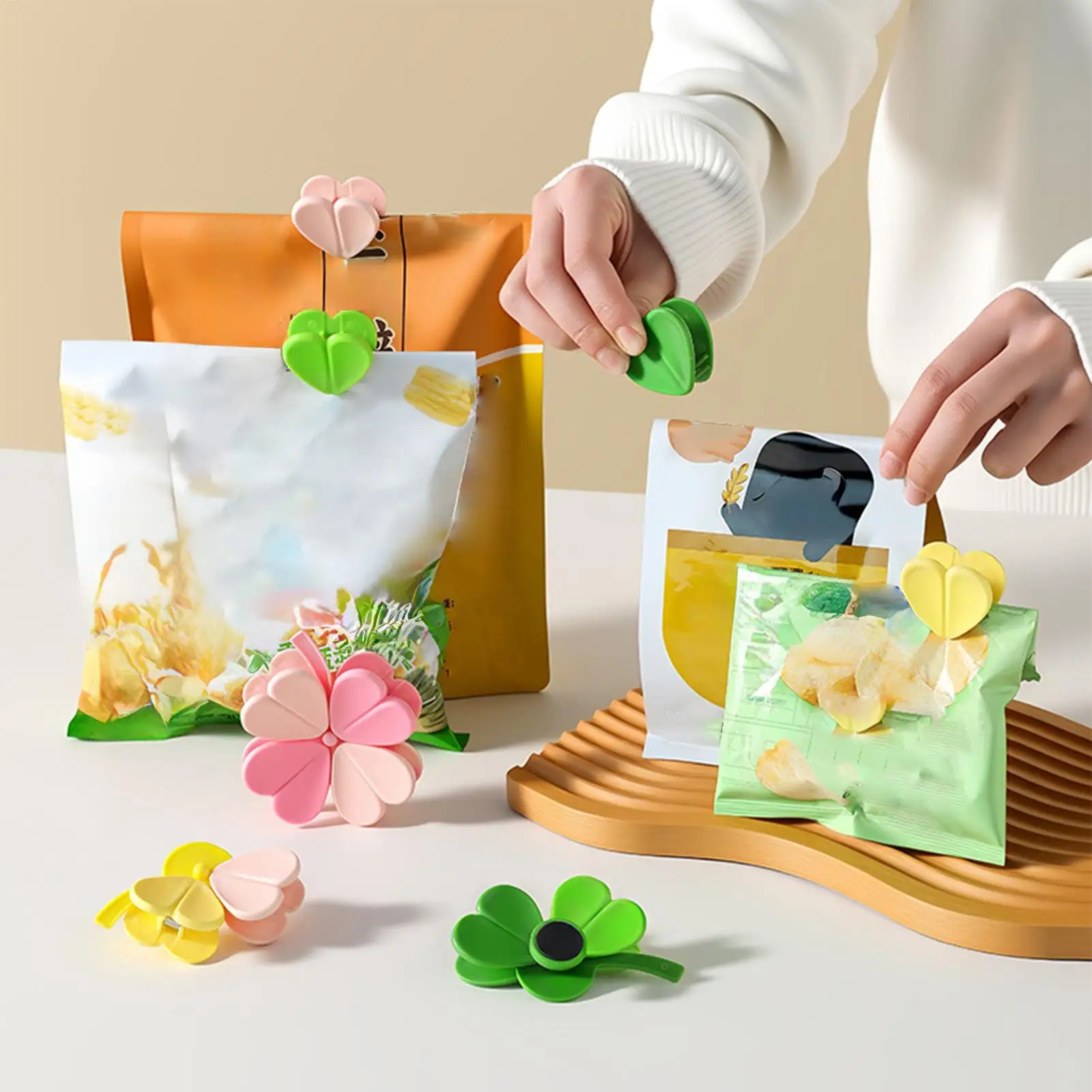 2-in-1 마그네틱 백 클립 냉장고 자석 & 식품 밀봉기 재사용 가능한 칩 클립 (스낵, 빵, 주방, 사무실, 식료품 저장실, 냉장고용)