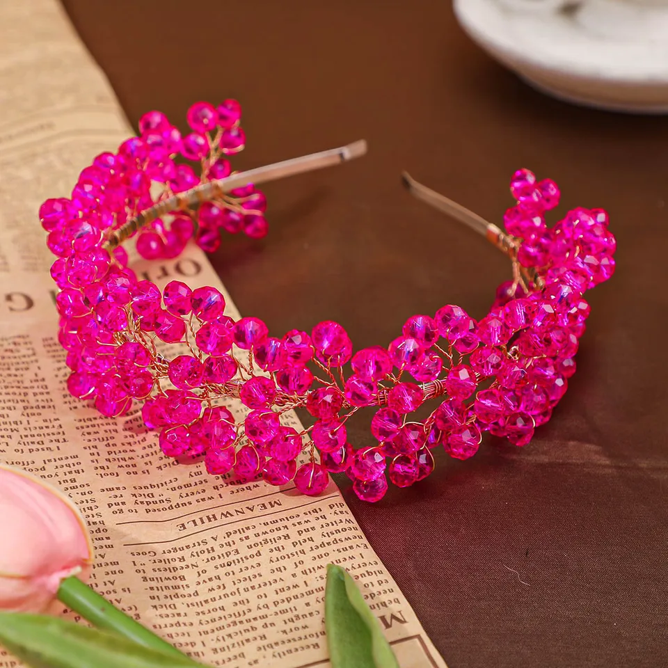 MWOOT 4 Pezzi Rosso Piuma Capelli Fermagli, Rosso Piuma Copricapo Capelli Accessori per Donne Ragazze, Perla Parrucca per capelli per Carnevale Costume, Sposa Matrimonio Festa Cosplay
