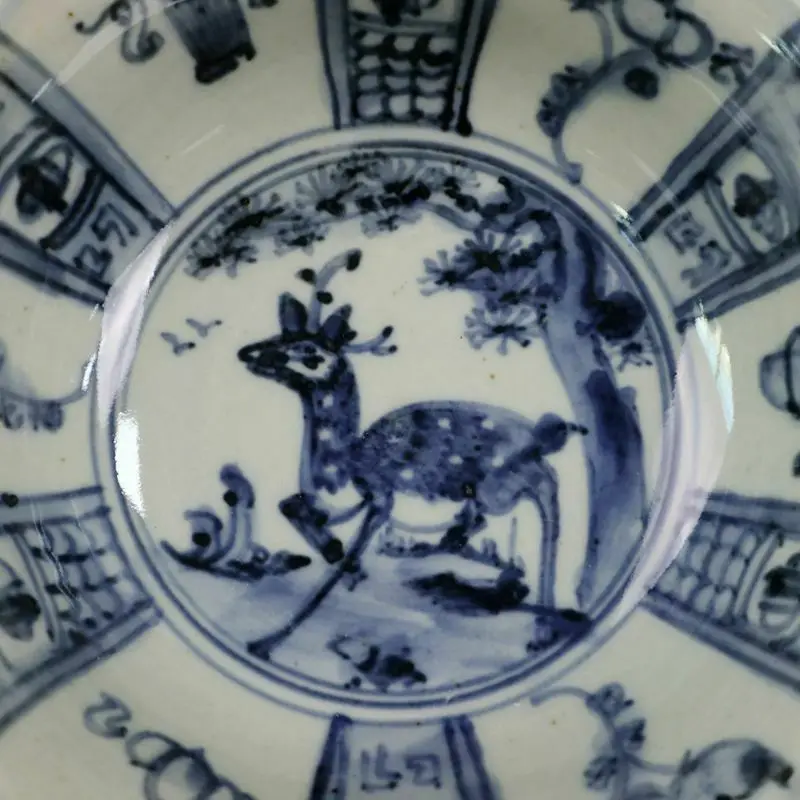 Chinese Old Porcelain Blue And white Floral Pattern plates 5