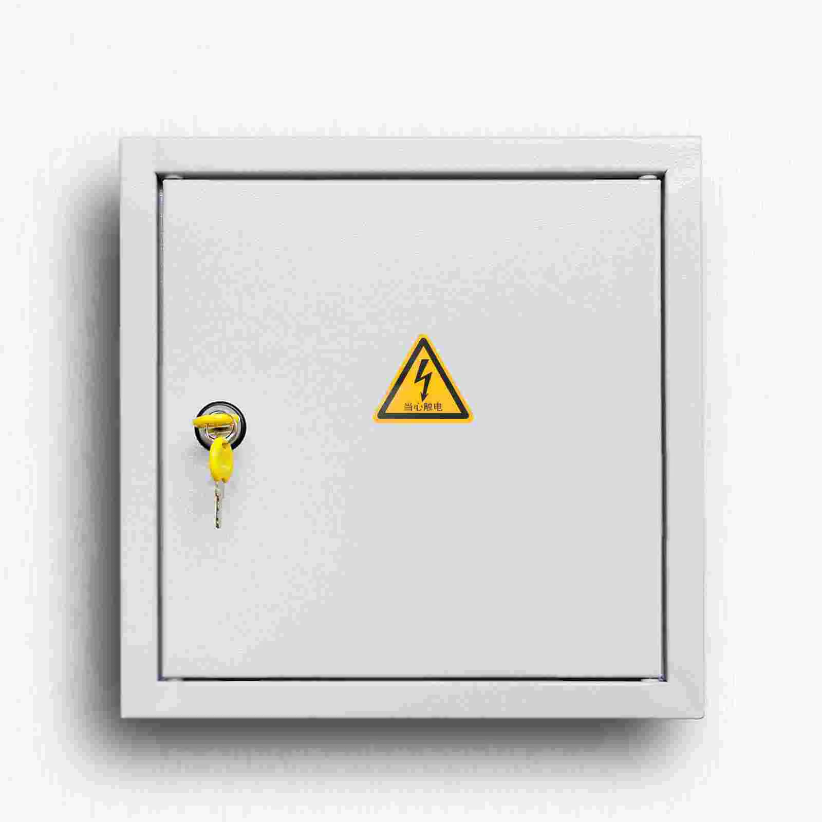 Рисунок 6 - защитные знаки, бирки для предупреждения