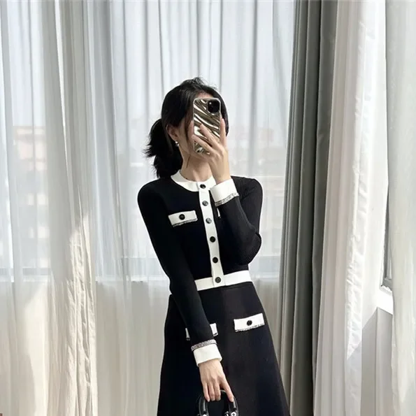 

Women Black Knit Dress Color Patchwork Front Buttons O-Neck Long Sleeve Elastic Waist Elegant Mini Robes