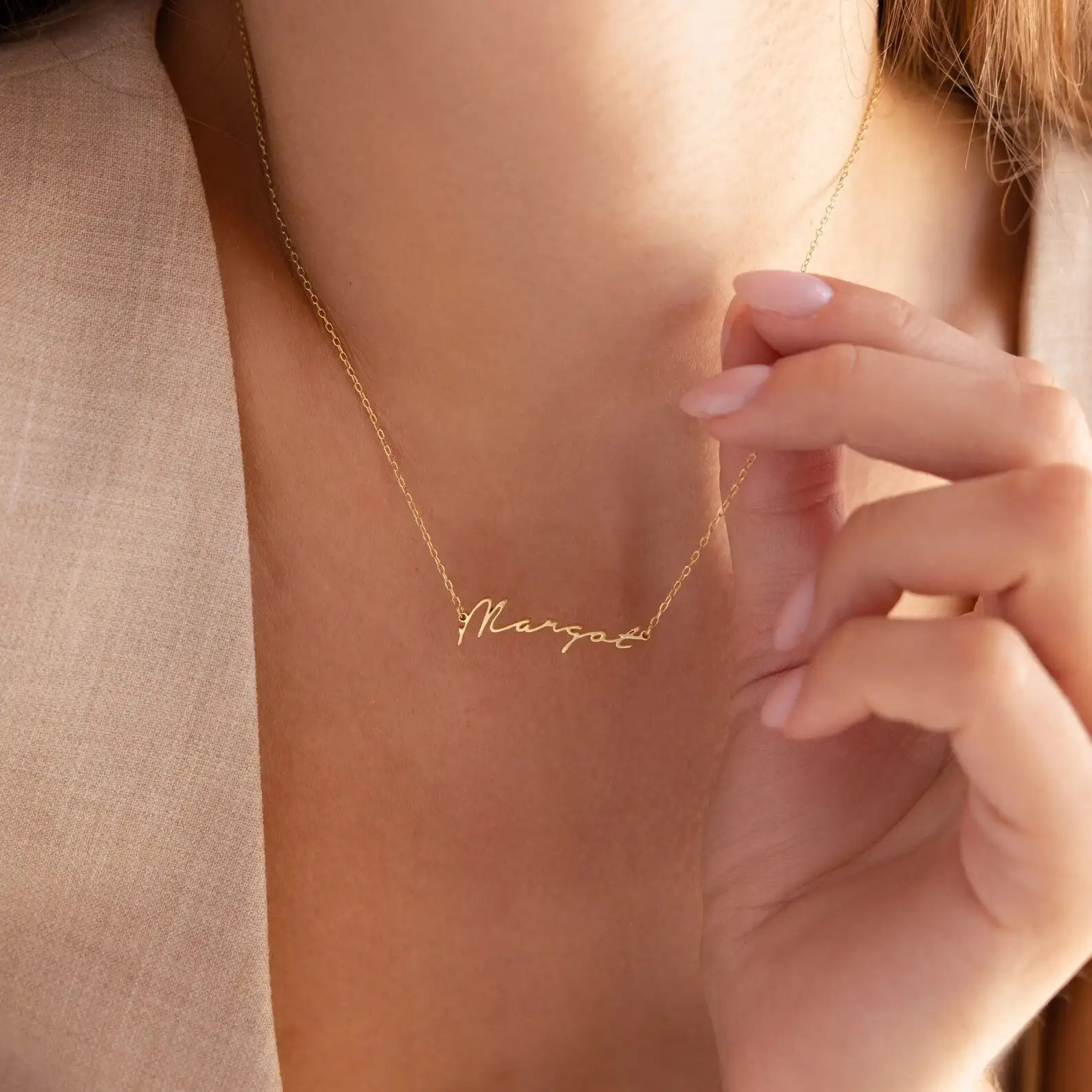 Minimalist Name Necklace Personalized Stainless Steel Name Necklace Gold Plated Nameplate Pendant Gift for Mom Christmas Gift