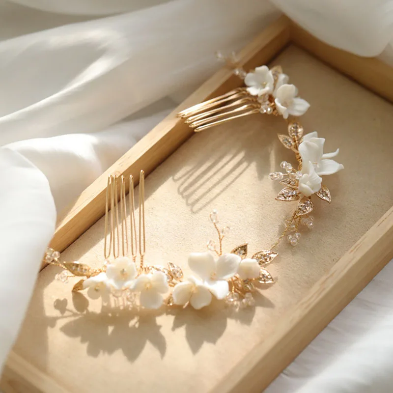 SLBRIDAL Handmade Alloy Leaf Porcelain Flower Pearls Bridal Hair Comb Wedding Headpieces Women Girls Jewelry Hair Accessories