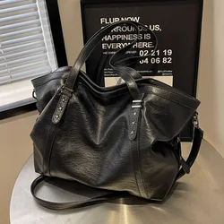 Elegant Large Capacity Women's Tote Bag - Soft PU Leather, Pure Color, Versatile Shoulder & Crossbody Design (Black)