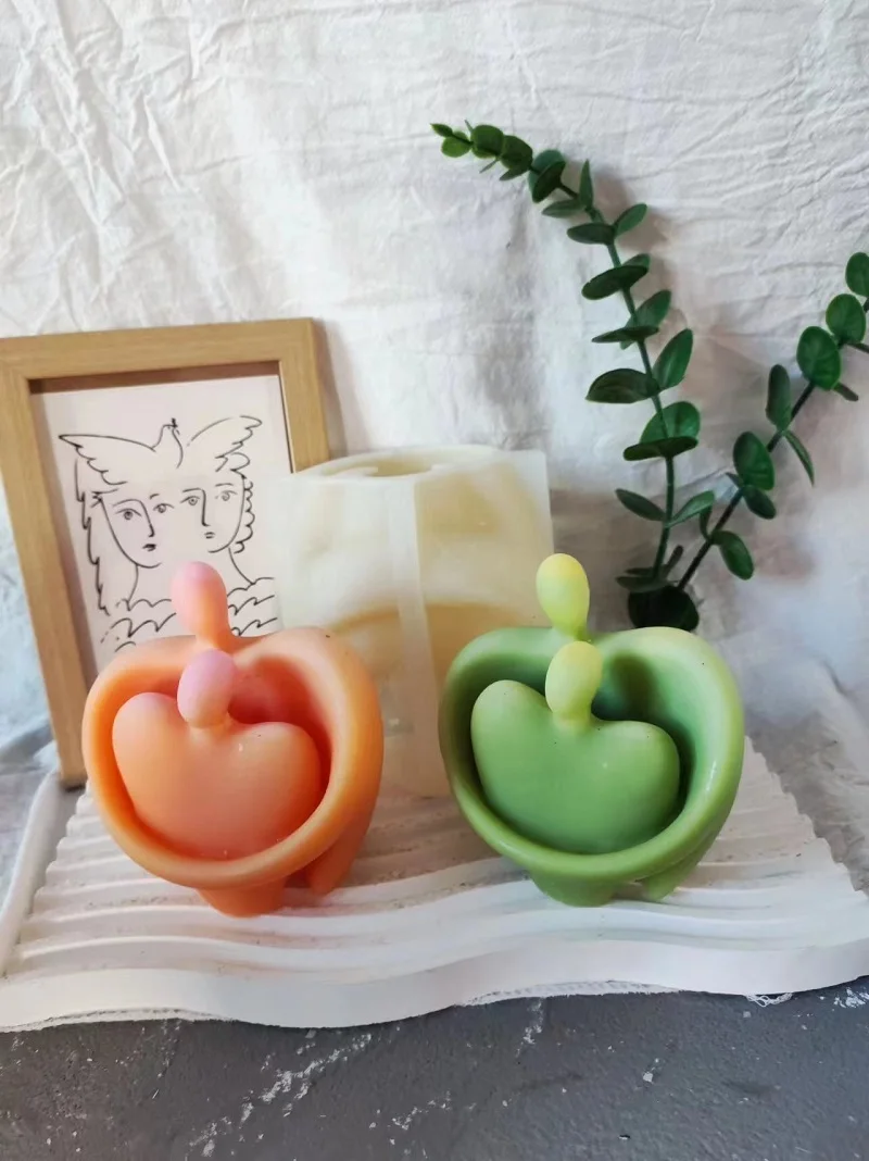 

B0113 DIY New Lover Hug Candle Silicone Mold Creative and Abstract Instagram Style Character Couple Silicone Candle Mold