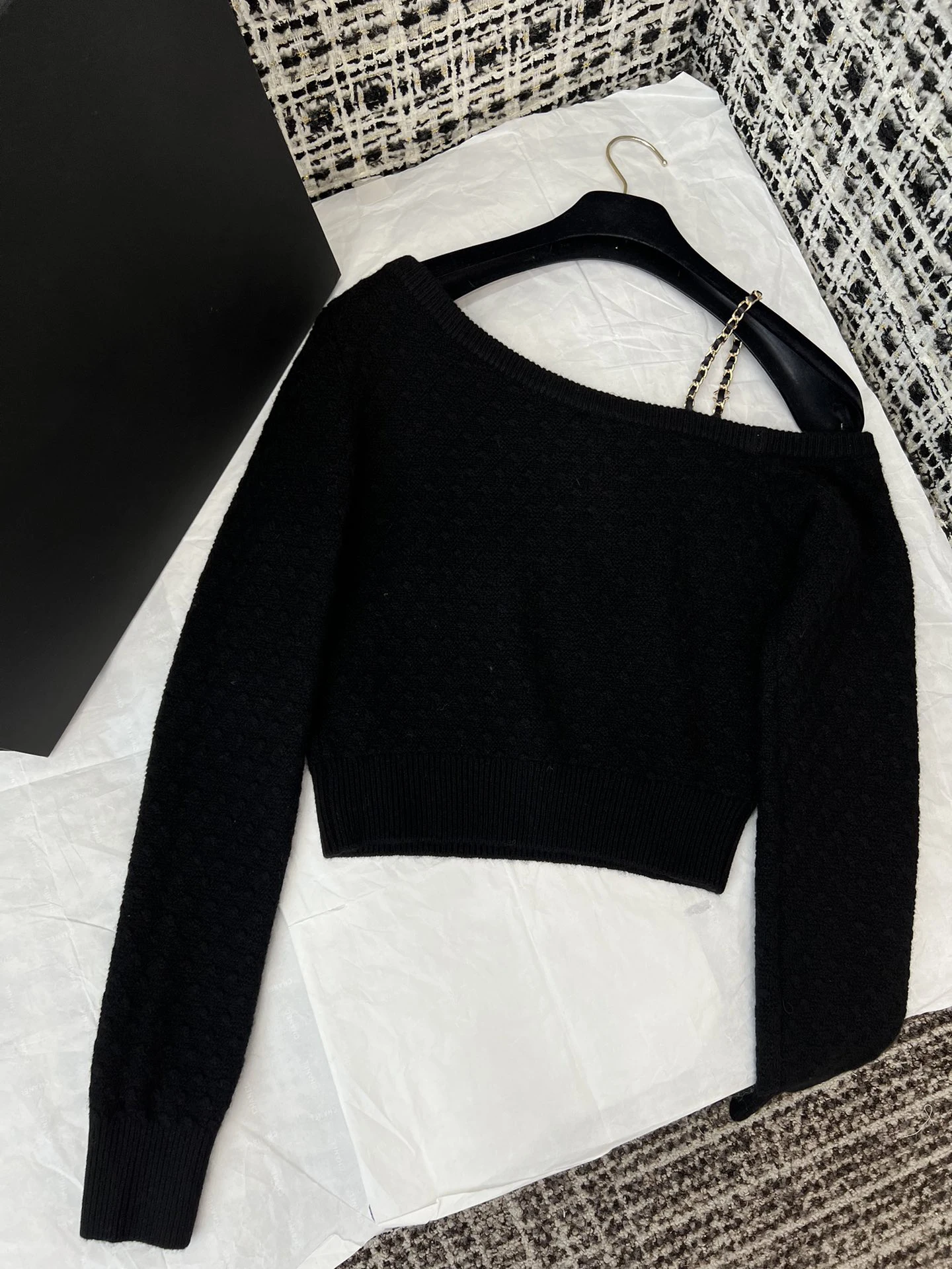 

EVACANDIS Chain Slash Neck Knitted Pullover Tops Elegant Chic Sexy Wool High Quality Off Shoulder Luxury Women New Long Sleeve