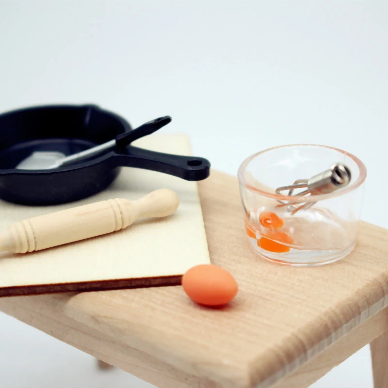 7 개/대 1:12 스케일 인형 집 미니어처 음식 장난감 미니 주방 액세서리 롤링 핀 프라이팬 Eggbeater 인형 집 모델