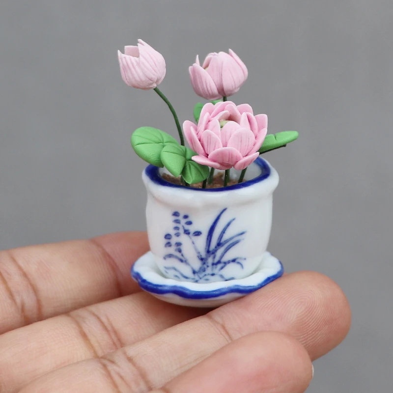 

1:12 Dollhouse Mini Ceramic Pot Pink Lotus DIY Handmade Small Potted Plant Small Flowerpot Dollhouse Miniatures Scene Decoration