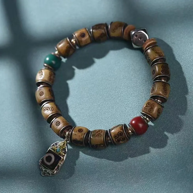 

Резная корзина для костей верблюжьего цвета, браслет из меди и старого серебра с инкрустированными тибетскими бусинами, аксессуары для рукоделия