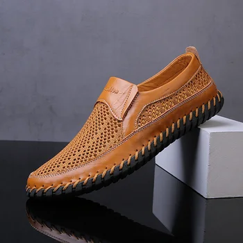 Mocassini da uomo in rete estiva Nuove scarpe da passeggio leggere per esterni Scarpe casual scavate fresche Scarpe sportive comode e traspiranti 1