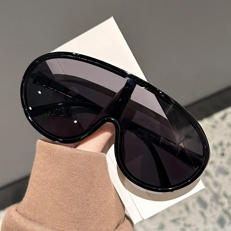 Oversized One Piece Pilot Sunglasses Women For Men y2k  display picture 2