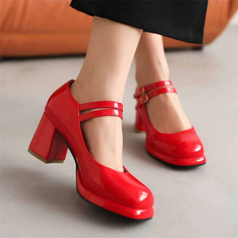 Mary Jane Scarpe Rosse Con Tacco Largo Eleganti Décolleté Con