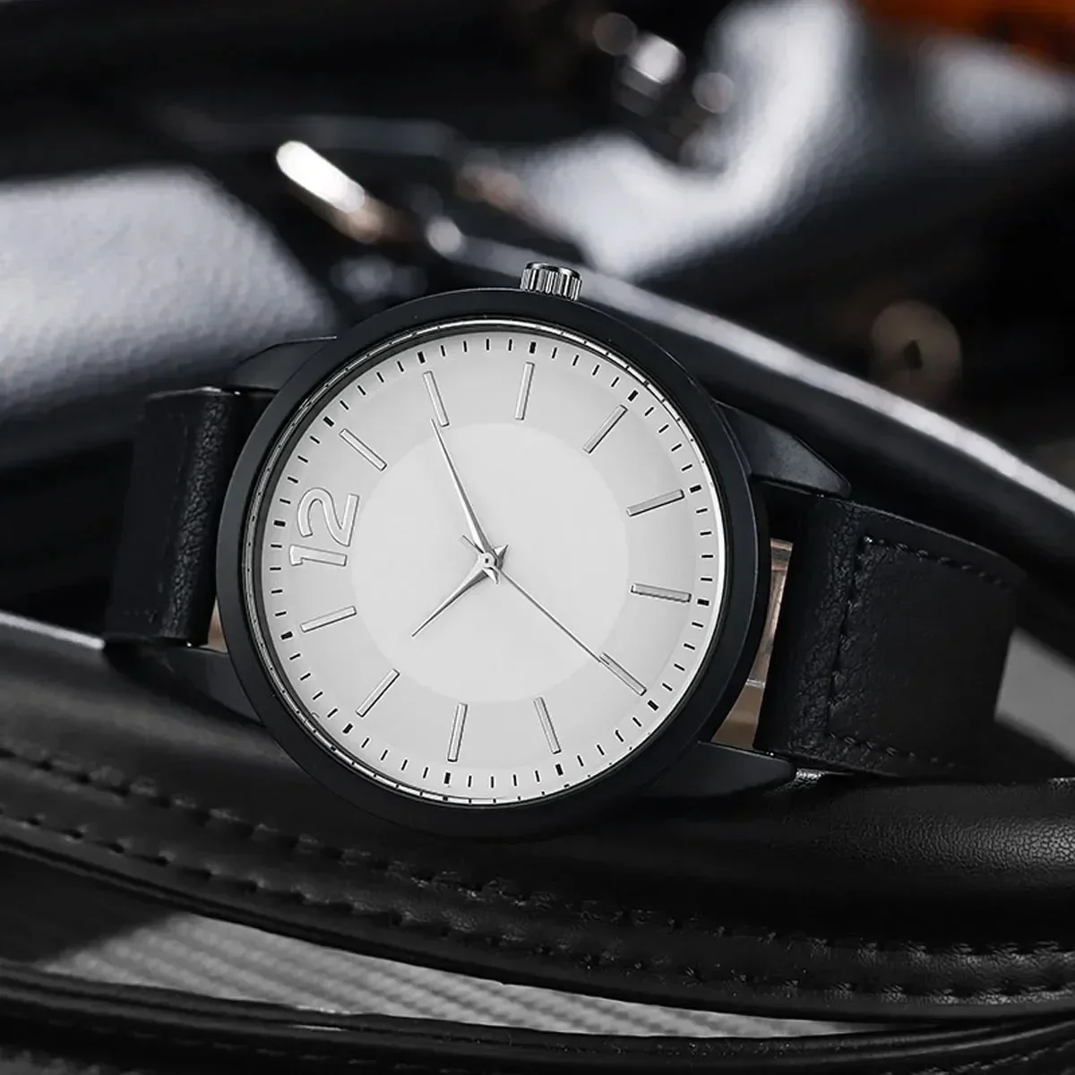 Couples Watch Set Black Minimalist Lightweight Luxurious