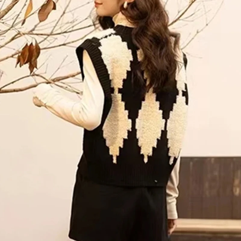 Women Knitted V Neck Sleeveless Sweater Vest
