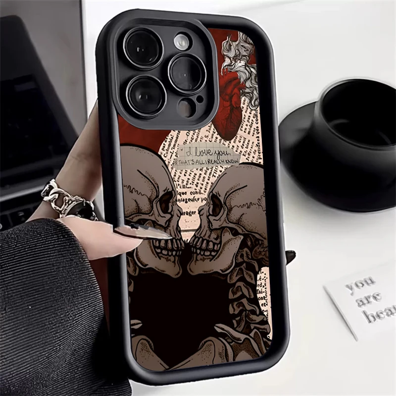 Vintage Red Bats Skull Trendy Pattern Soft Phone Case Cover