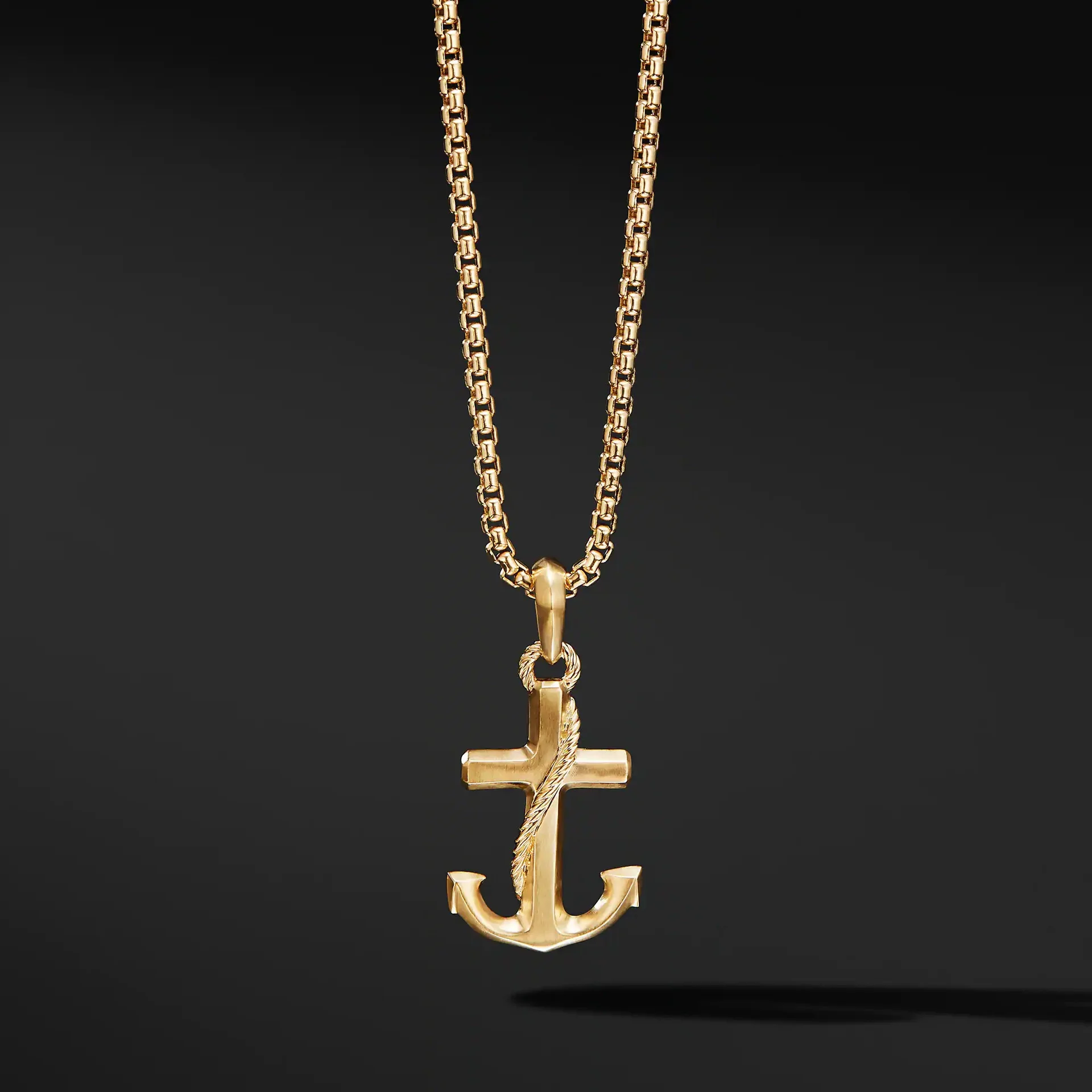 

Hot selling s925 European and American style fashion trendsetter simple men's pendant classic gold navy anchor tag