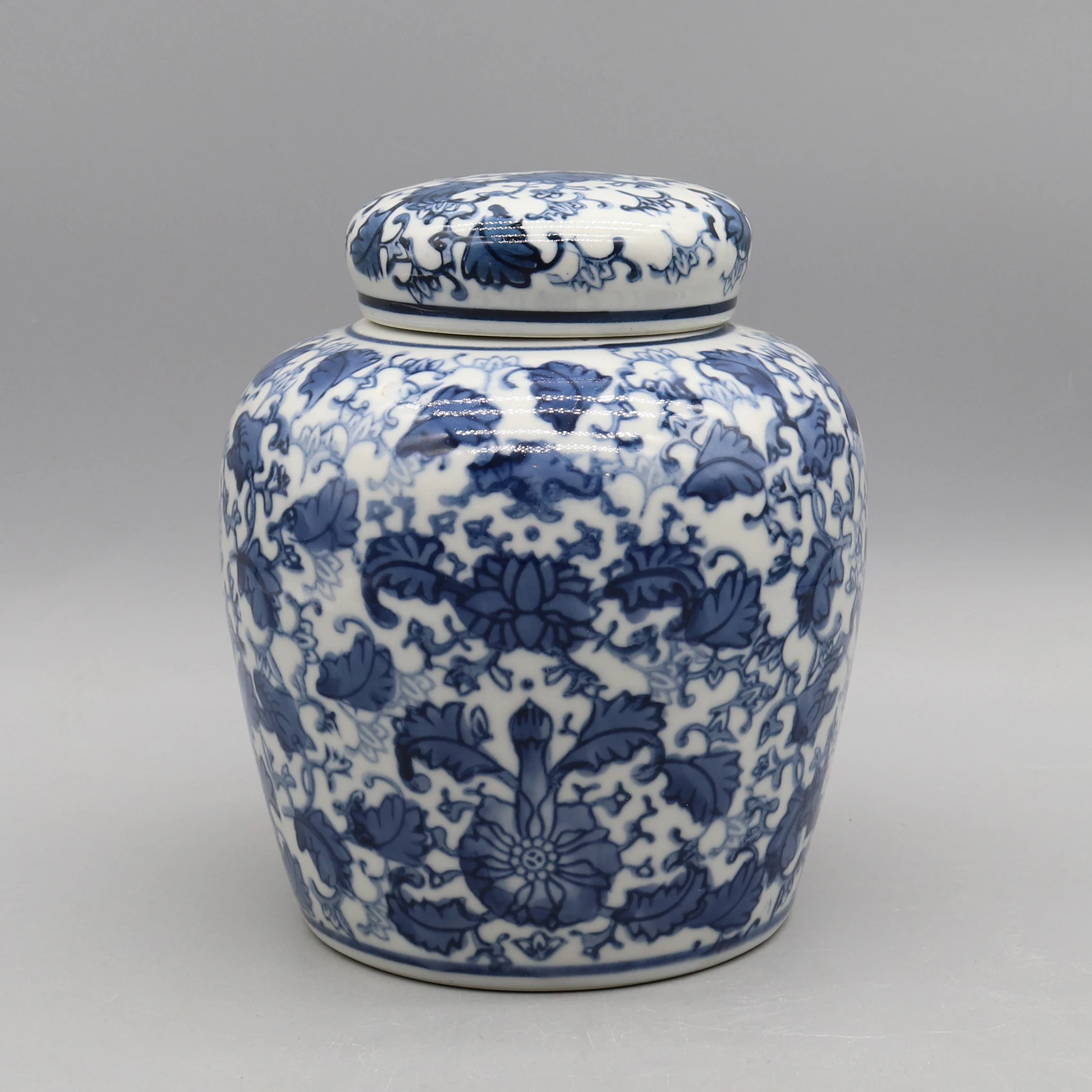 Ceramic Jar,  Pot, Home Decoration, Blue and White Ceramic 3