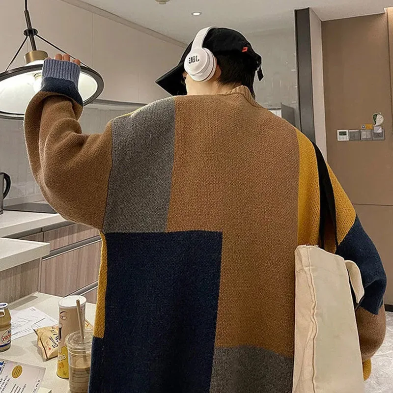 2024 Spring And Autumn Knitted Cardigan Coat Korean Edition Men's Outdoor Travel High Quality Loose V-Neck Contrast Knitted Coat