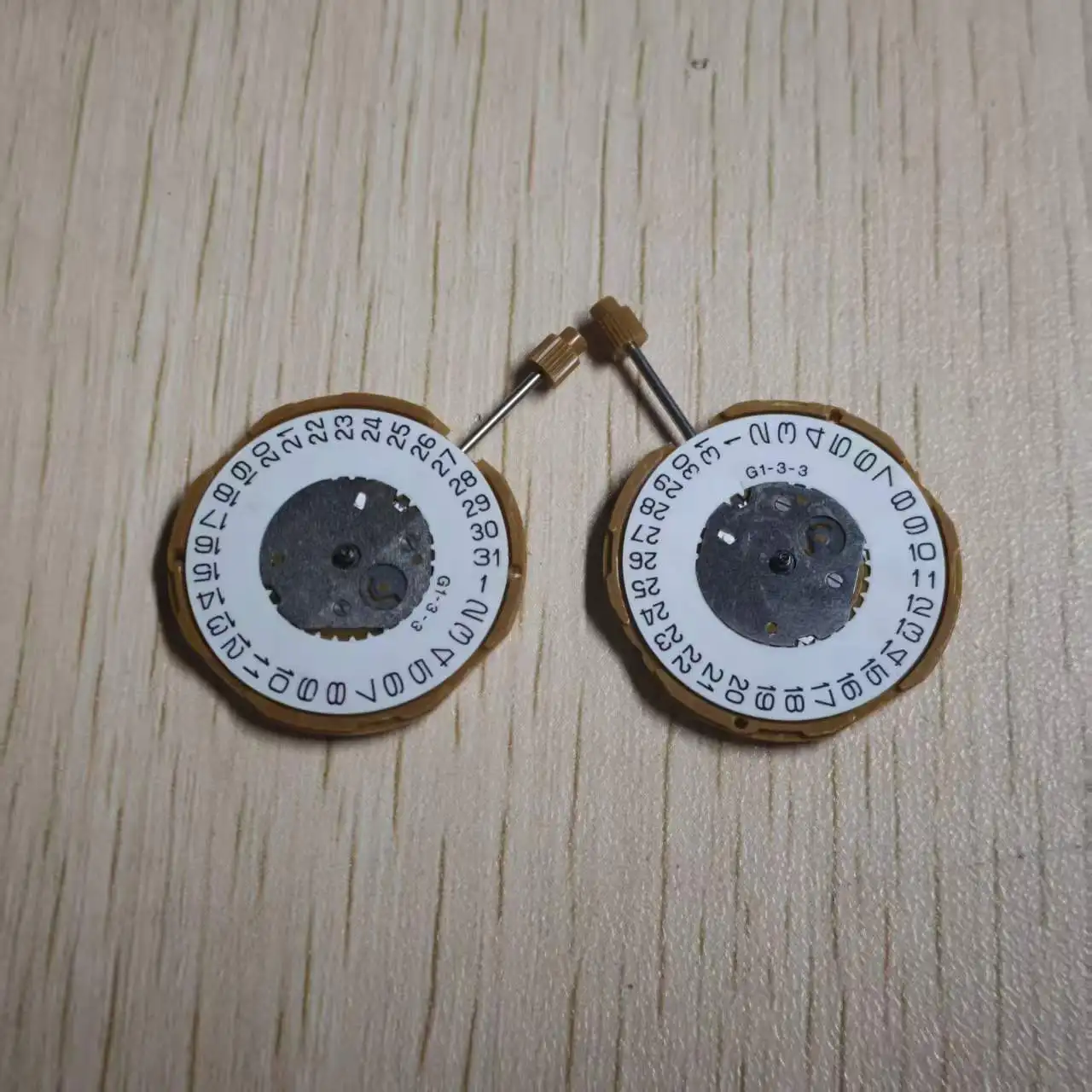 1/2PCS GM10 시계 쿼츠 무브먼트 날짜 표시 기능(3/6시 방향) MIYOTA GM12 시계 3핸즈 수리 부품 교체용