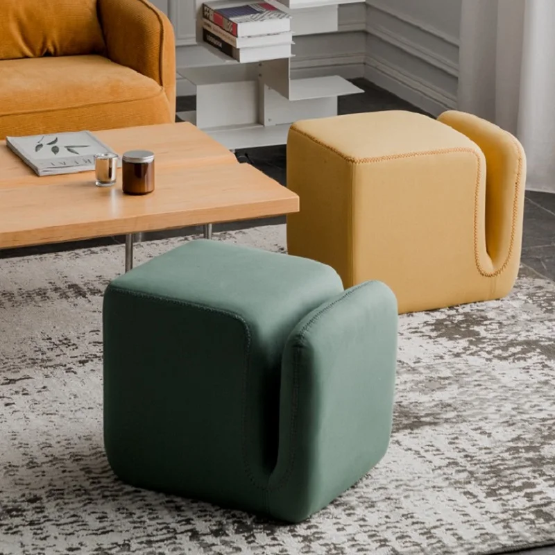 Living Room Hallway Pouf Nordic Sofa Stool Makeup Sitting Pier Simple Fabric Shoe Changing Stool Book Storage Ottoman Creative