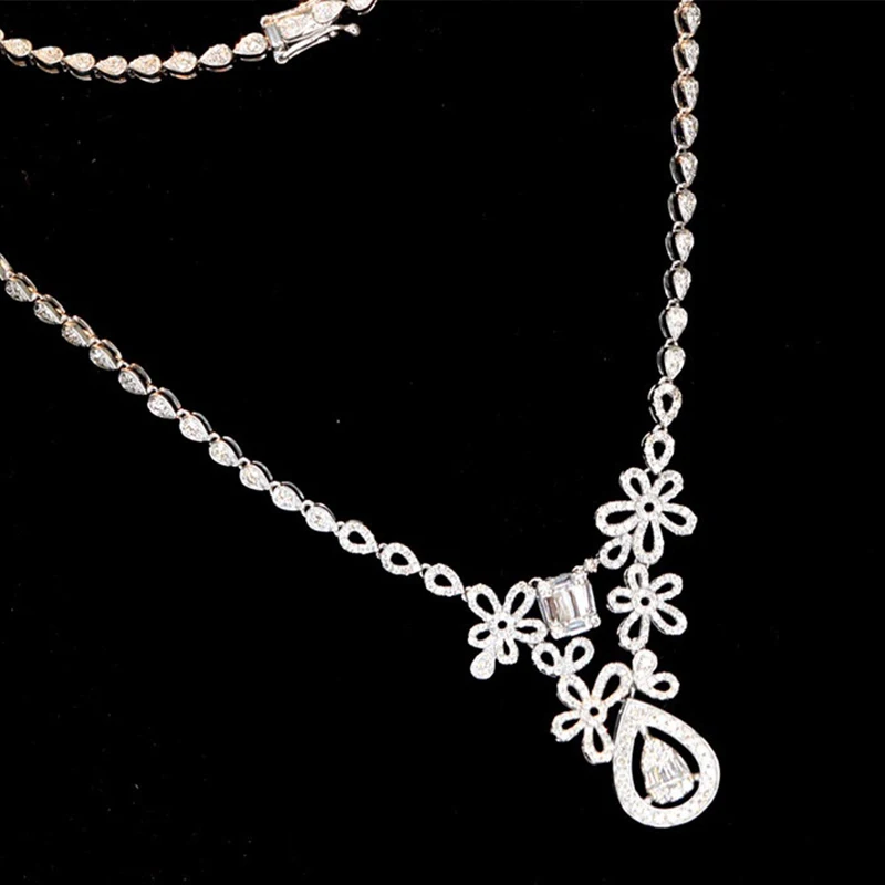 Aazuo Premium jewelry 18K Solid White Gold Natrual Diamonds 2.5ct Luxury Flower Necklace Gift For Women Wedding Engagement Party 9 S53f869d502c44e1a8e1c4a27f9989ae7P Aazuo Premium jewelry 18K Solid White Gold Natrual Diamonds 2.5ct Luxury Flower Necklace Gift For Women Wedding Engagement Party
