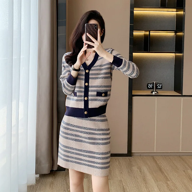 Autumn Dresses Set For Women Long Sleeved Sweet Temperament Commuting V-Neck Pullover Dress